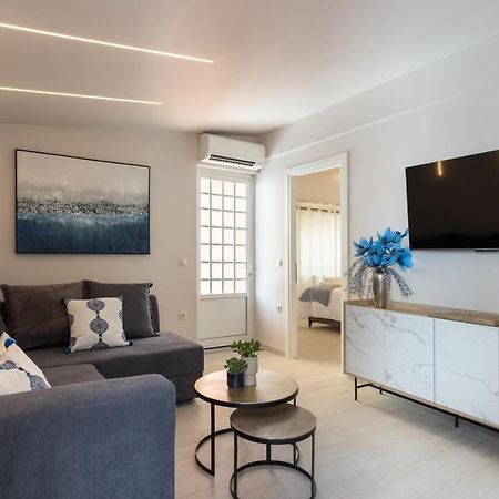 Aurora Apartment In Corfu Center Bagian luar foto