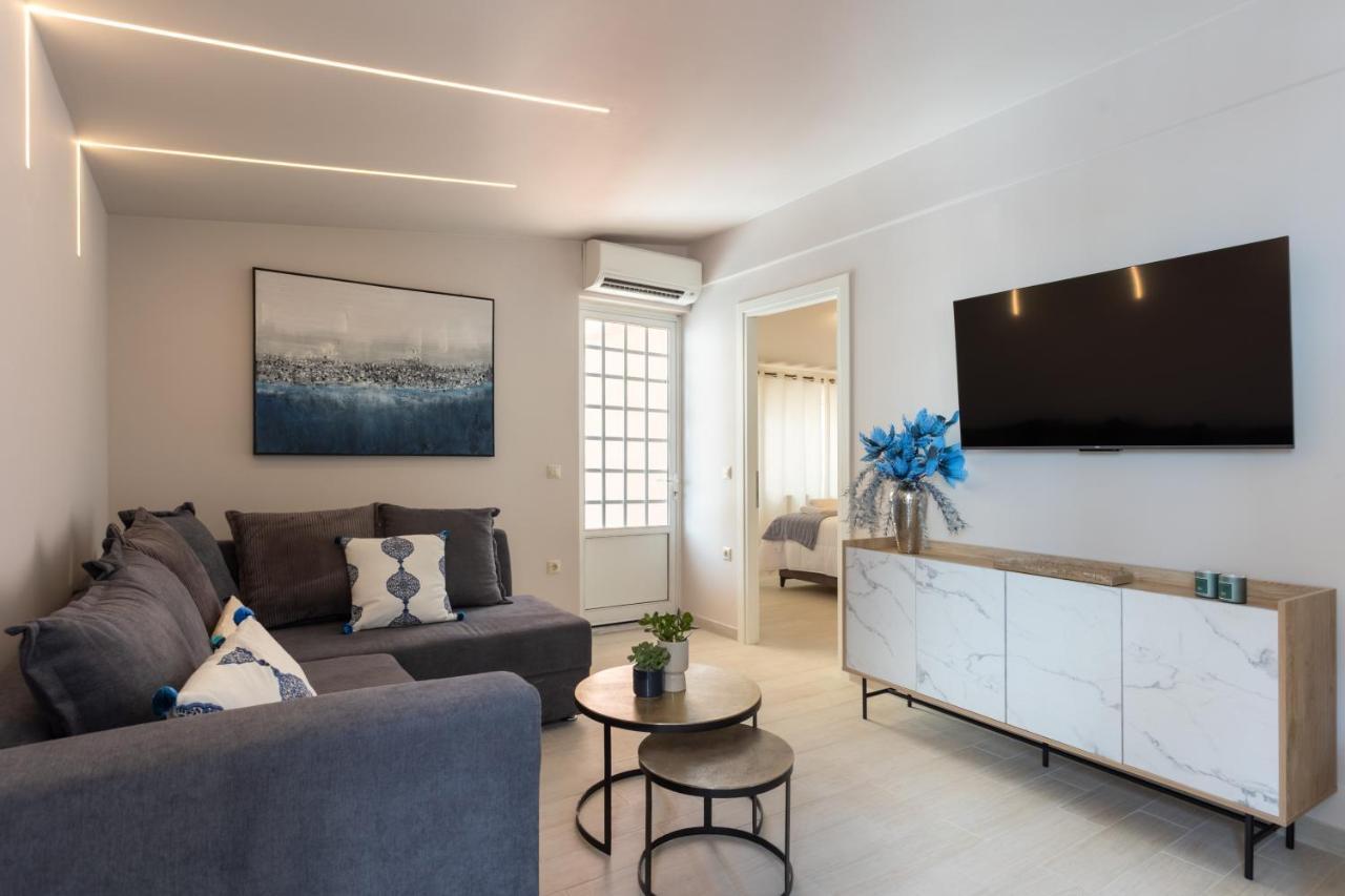 Aurora Apartment In Corfu Center Bagian luar foto