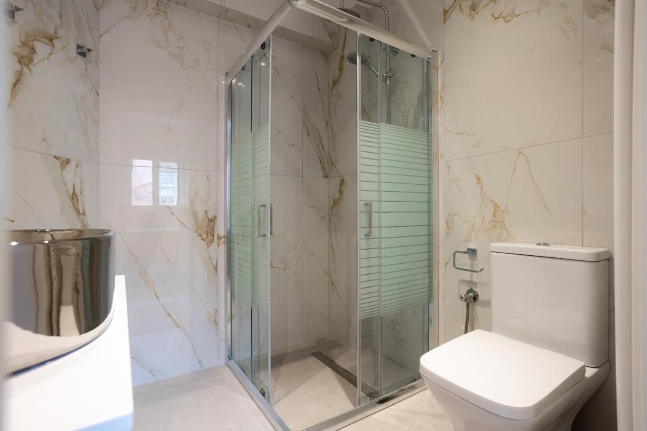 Aurora Apartment In Corfu Center Bagian luar foto