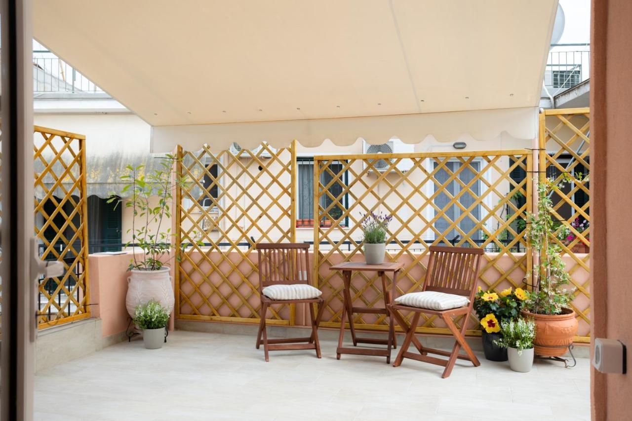 Aurora Apartment In Corfu Center Bagian luar foto
